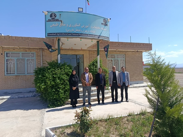   لزوم تقویت و توسعه همکاری های مجموعه های علمی و تحقیقاتی در راستای حل چالش‌ها و اجرای پروژه های نیازمحور